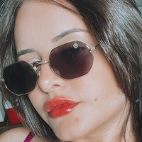 Manuleal Naken