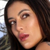 Marcella Maia Naken