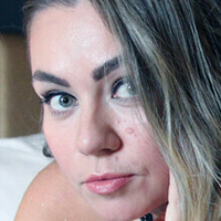 Marina Morris Naken