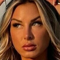 Martamiel Naken