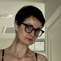 Masha Nova Naken