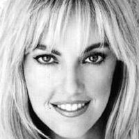 Maureen Flaherty Naken