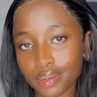 Melanin Thaboew Naken