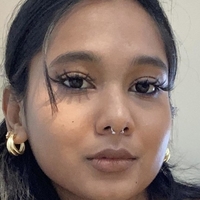Mia Z Naken