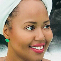 Monique Cooper Naken