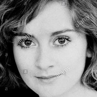 Natalie Ogle Naken