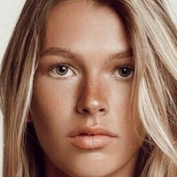 Natalie Robben Naken