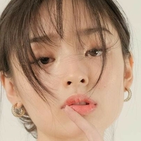 Nayoung Kim Naken