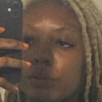 Nia Alexsandra Naken