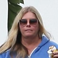 Nicole Eggert Naken
