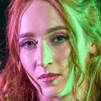 Notorious Mimi Naken