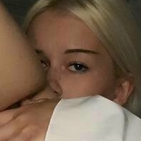 Olivia Tores Naken