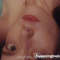 peacheyscreams Naken