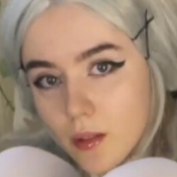 Petunyjaa Naken
