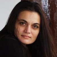 Radita Rosu Naken