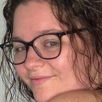 riasmae Naken