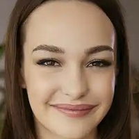 Rissa May Naken