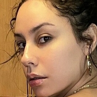 selenecastle Naken