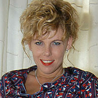 Sharon Louise Hall Naken