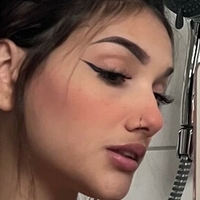 Sofía Isaza Naken
