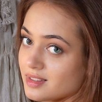 Sophy Angel Naken