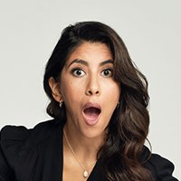 Stephanie Beatriz Naken
