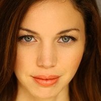 Stephanie Honore Naken