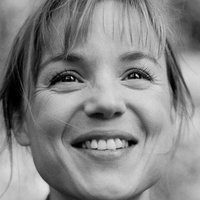 Stéphanie Van Vyve Naken