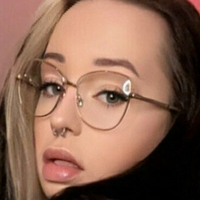stormiid_f Naken