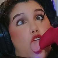 sucubo_69 Naken