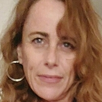 Tara Smith Naken