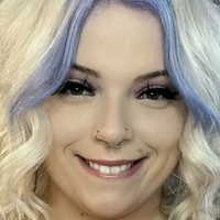 Taylor Naken