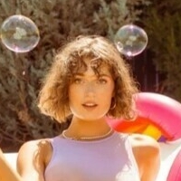 Thelaceyclaire Naken