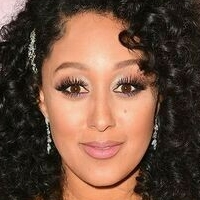 Tia & Tamera Mowry Naken