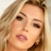 tiarnesimone Naken