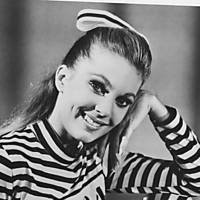 Tisha Sterling Naken