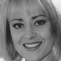 Tracie Bennett Naken