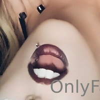 tracy92 Naken