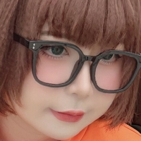 uyuy.2907 Naken