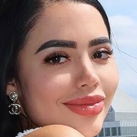 Valentina Zapata Naken