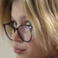 Vici-Vivacious Naken