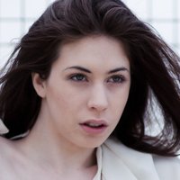 Victoria Ell-Beth Naken