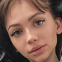 Viktoria Krause Naken