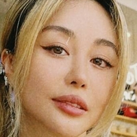 Wengie Naken