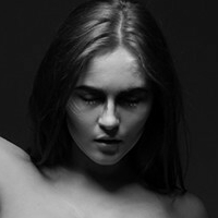 Weronika Duraj Naken