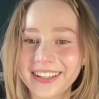 WhoIsAlisa Naken