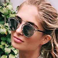 Xenia Van Der Woodsen Naken
