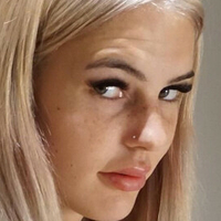 xlexxyy Naken
