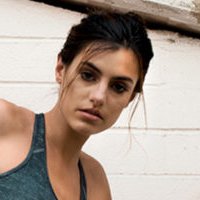 Yasmina Jones Naken